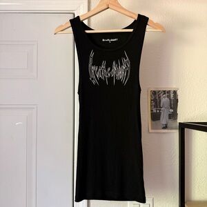 BREATHE DIVINITY black rib ribbed knit stretch stretchy scoop neck tank top